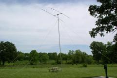 The triband CW antenna being deployed - Photo by Fred Soop