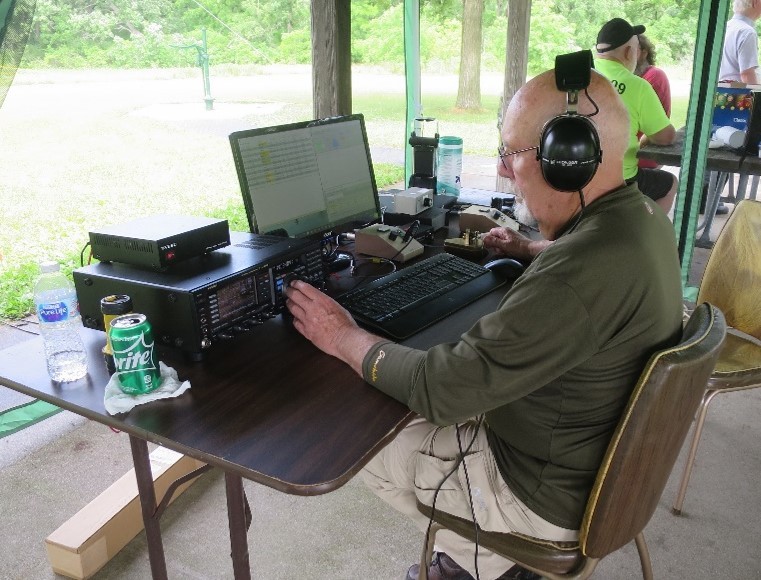 Harold, W9HB (CW)