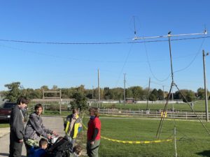Scouts discussing N9BSA's satellite eggbeaters