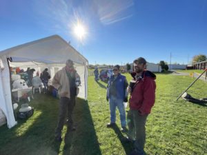 Bill (KD9WEW) and David (N9BSA) await the next group of scouts