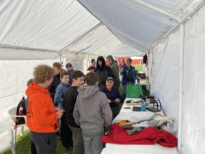 Dave (K9AT) explains the finer points of hotspots