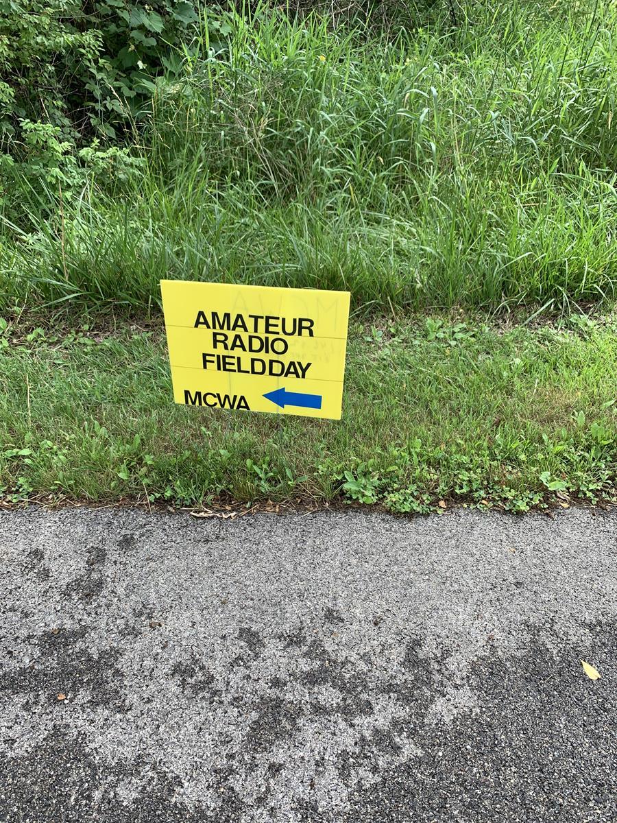 This sign probably drew in our turtle visitor