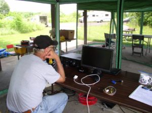 Roger KF9D daydreaming about all the contacts he is about to make - Photo by Fred Soop