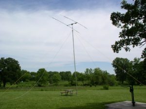 The triband CW antenna being deployed - Photo by Fred Soop