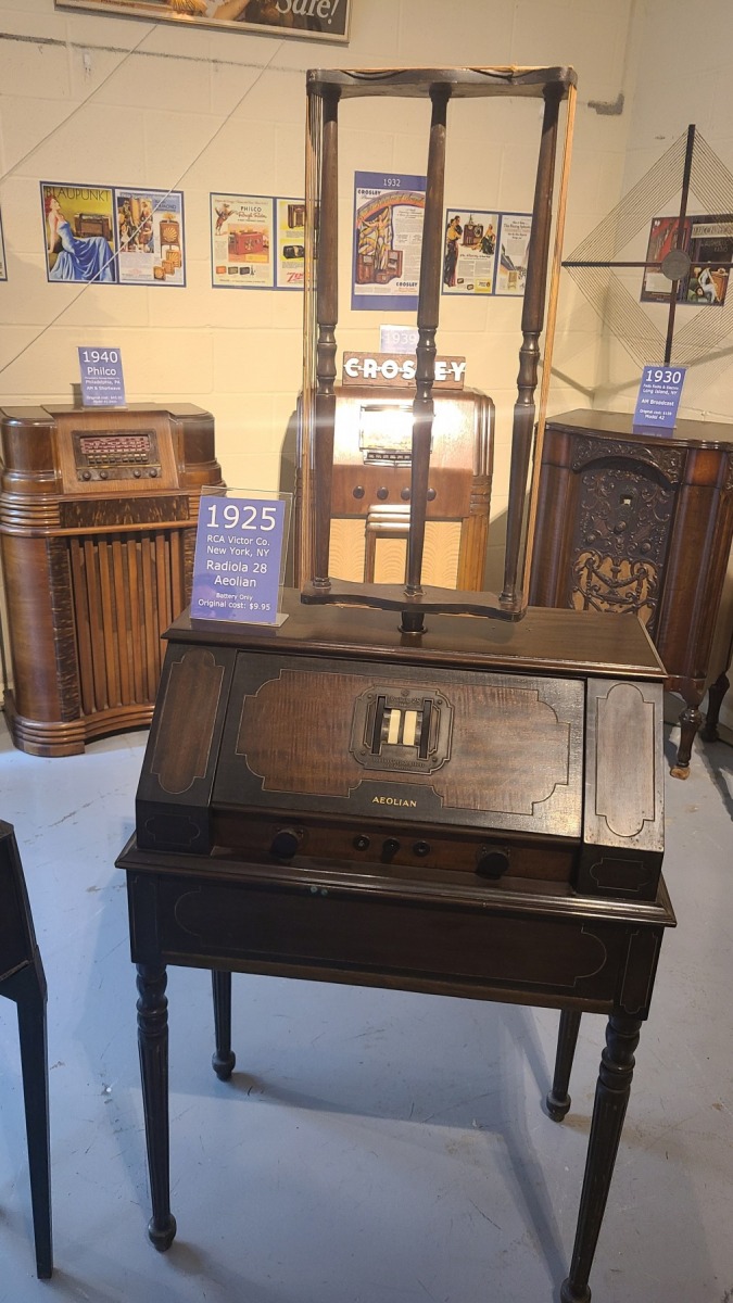 More classic radios in the antique radio room