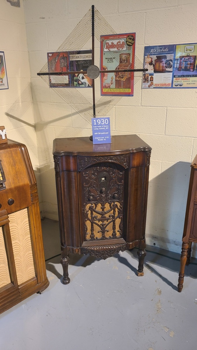 More radios in the antique radio room